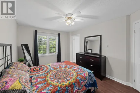 50 Gray Crescent Ottawa ON K2K 3L2