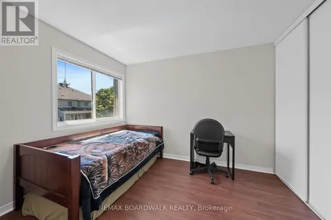 50 Gray Crescent Ottawa ON K2K 3L2