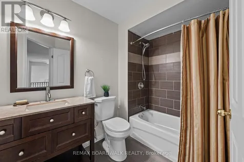 50 Gray Crescent Ottawa ON K2K 3L2
