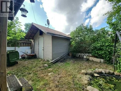 107 Gladstone Avenue St. Thomas ON N5R 2L9