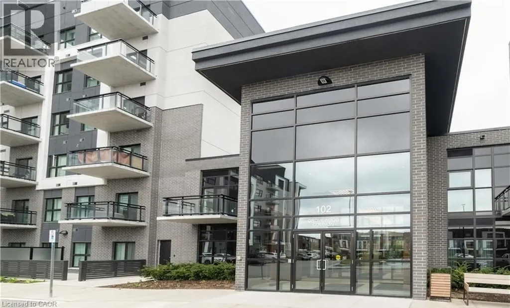 102 Grovewood Common Oakville ON L6H 0X2