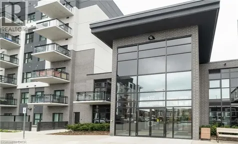 102 Grovewood Common Oakville ON L6H 0X2