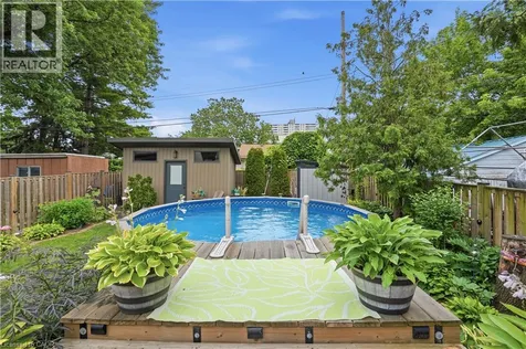 272 Adeline Avenue Hamilton ON L8H 5V3