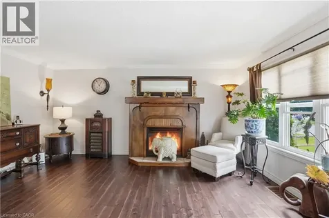 272 Adeline Avenue Hamilton ON L8H 5V3