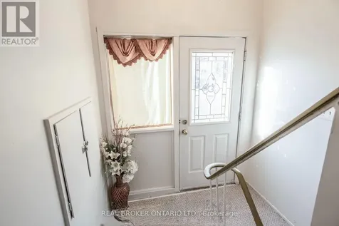 374 Southill Drive Kitchener ON N2A 2R1