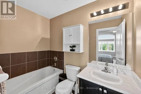941 Cook Crescent Shelburne ON L9V 3V2