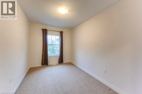 73 Robert Peel Road Kitchener ON N2H 0B6