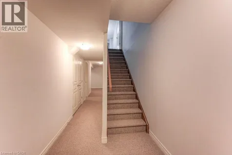 73 Robert Peel Road Kitchener ON N2H 0B6
