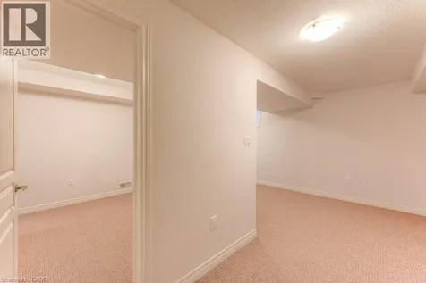 73 Robert Peel Road Kitchener ON N2H 0B6