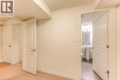 73 Robert Peel Road Kitchener ON N2H 0B6