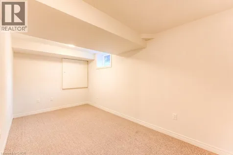 73 Robert Peel Road Kitchener ON N2H 0B6