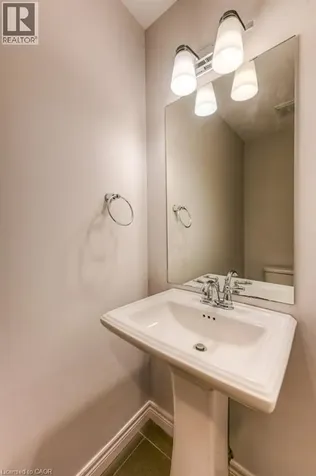 73 Robert Peel Road Kitchener ON N2H 0B6