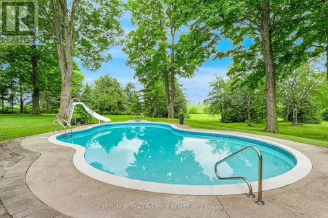 17962 9th Line East Gwillimbury ON L0G 1M0