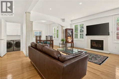 215 Burloak Drive Oakville ON L6L 6T6