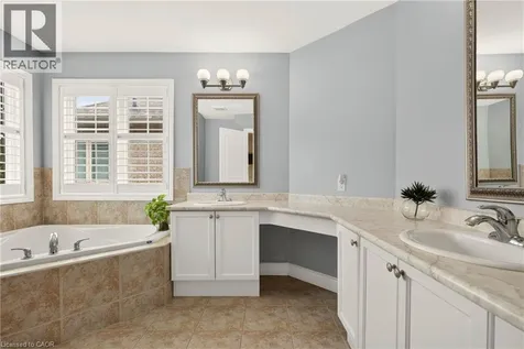 215 Burloak Drive Oakville ON L6L 6T6