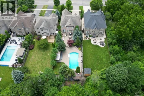 215 Burloak Drive Oakville ON L6L 6T6