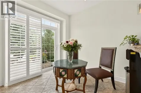 215 Burloak Drive Oakville ON L6L 6T6
