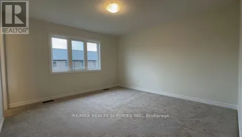 10 Molnar Crescent Brantford ON N3T 0X3