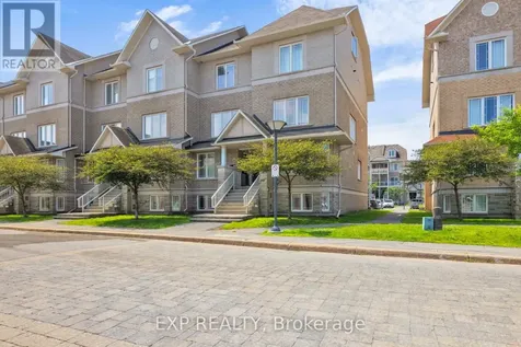 132 Paseo Private Ottawa ON K2G 4N7