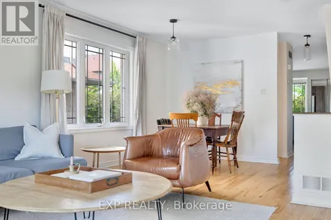 132 Paseo Private Ottawa ON K2G 4N7