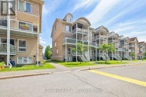 132 Paseo Private Ottawa ON K2G 4N7