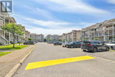 132 Paseo Private Ottawa ON K2G 4N7
