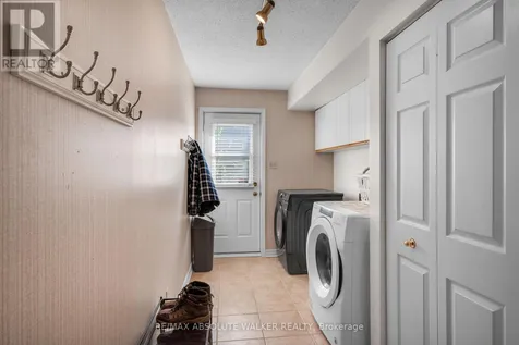 30 Elderwood Trail Ottawa ON K2S 1C9