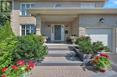 30 Elderwood Trail Ottawa ON K2S 1C9