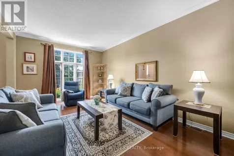 30 Elderwood Trail Ottawa ON K2S 1C9