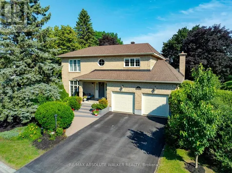 30 Elderwood Trail Ottawa ON K2S 1C9