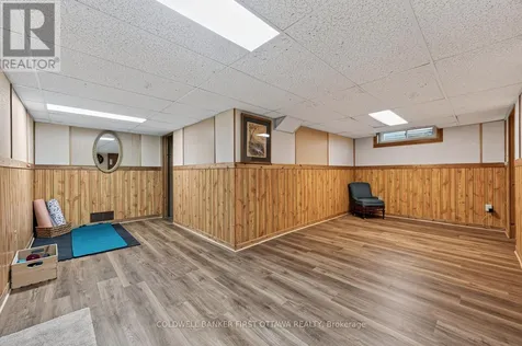 1528 Brookmill Lane Ottawa ON K1B 5G4