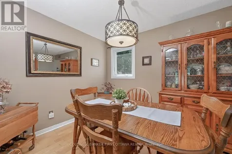 1528 Brookmill Lane Ottawa ON K1B 5G4