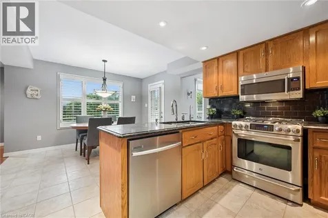 18 Dunnington Court Kitchener ON N2A 3M5