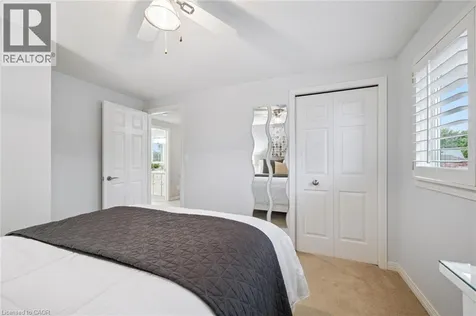 18 Dunnington Court Kitchener ON N2A 3M5