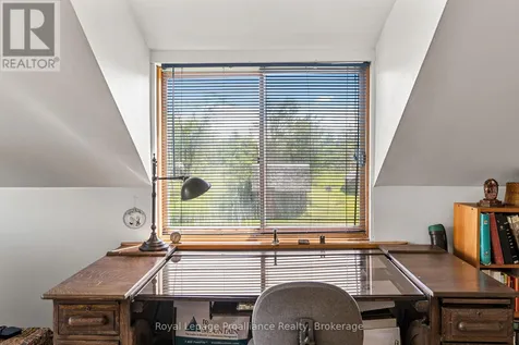 452 Lasswade Road North Kawartha ON K0L 1A0