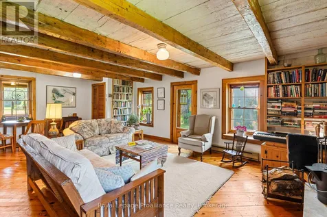 452 Lasswade Road North Kawartha ON K0L 1A0