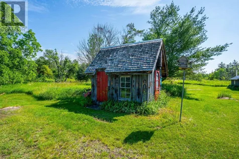 452 Lasswade Road North Kawartha ON K0L 1A0