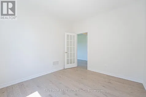13 Del Ray Crescent Wasaga Beach ON L9Z 0N7