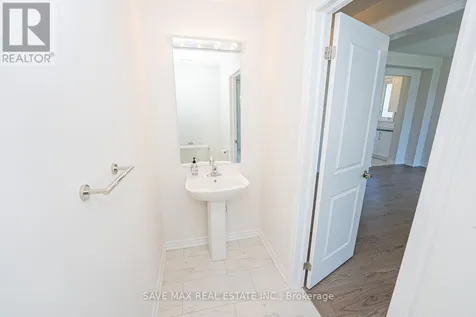 13 Del Ray Crescent Wasaga Beach ON L9Z 0N7