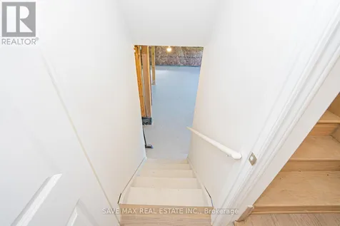 13 Del Ray Crescent Wasaga Beach ON L9Z 0N7