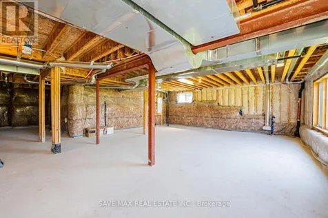 13 Del Ray Crescent Wasaga Beach ON L9Z 0N7