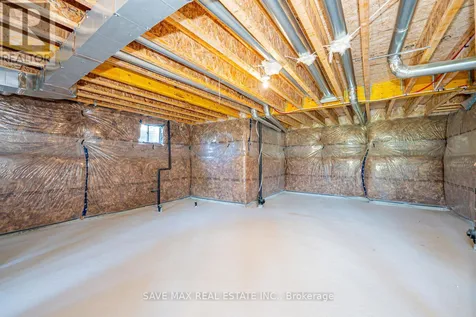13 Del Ray Crescent Wasaga Beach ON L9Z 0N7