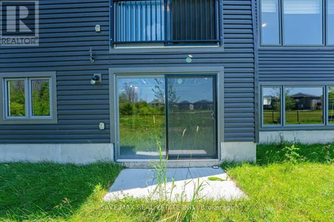 13 Del Ray Crescent Wasaga Beach ON L9Z 0N7