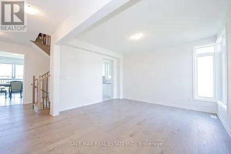 13 Del Ray Crescent Wasaga Beach ON L9Z 0N7