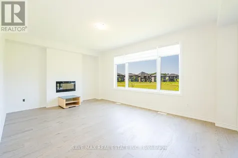 13 Del Ray Crescent Wasaga Beach ON L9Z 0N7