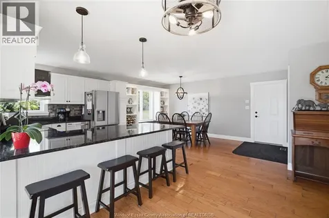 66 Townsview Court Essex ON N8M 3E3