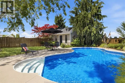 66 Townsview Court Essex ON N8M 3E3