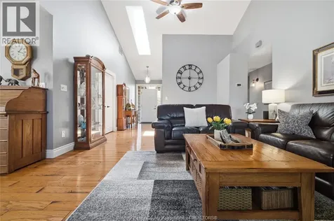 66 Townsview Court Essex ON N8M 3E3