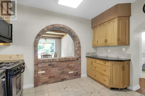 167 Faraday Street Ottawa ON K1Y 3M5