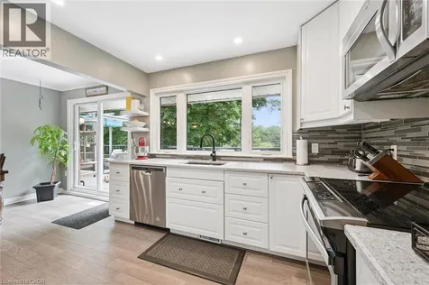 98 Stonybrook Drive Kitchener ON N2M 4L7